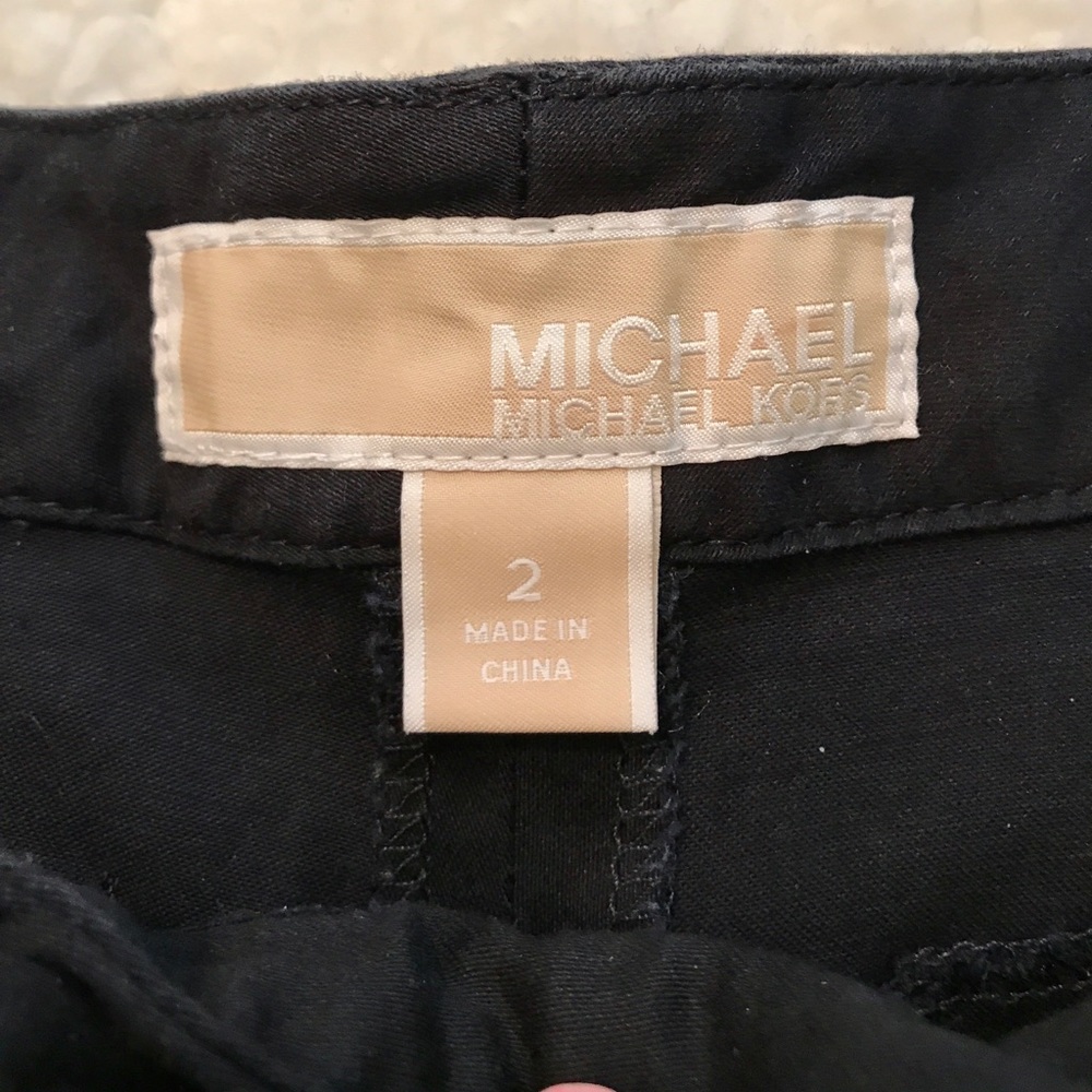 Michael Kors shorts - Picture 3 of 7